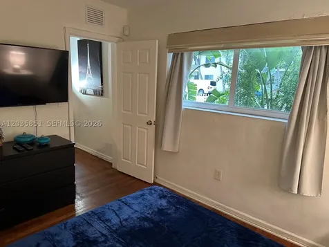 1515 West Avenue Miami Beach FL 33139