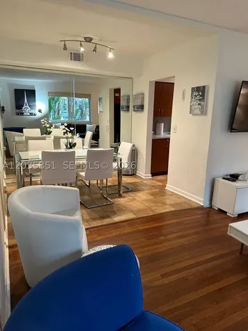 1515 West Avenue Miami Beach FL 33139