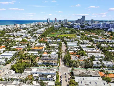 1570 Meridian Avenue Miami Beach FL 33139