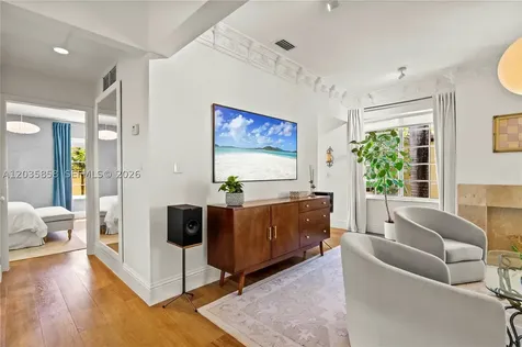 1570 Meridian Avenue Miami Beach FL 33139