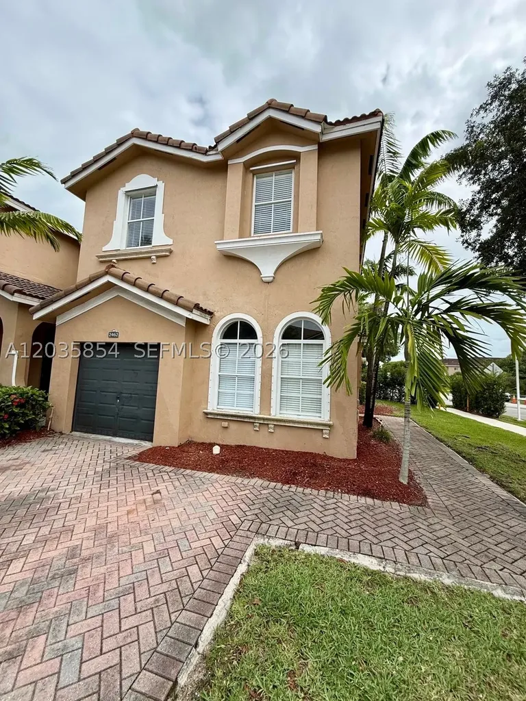 2462 SE 15th Court Homestead FL 33035