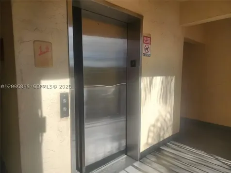 8100 Geneva Court Doral FL 33166