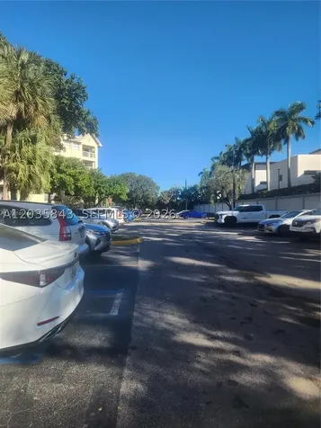 8100 Geneva Court Doral FL 33166