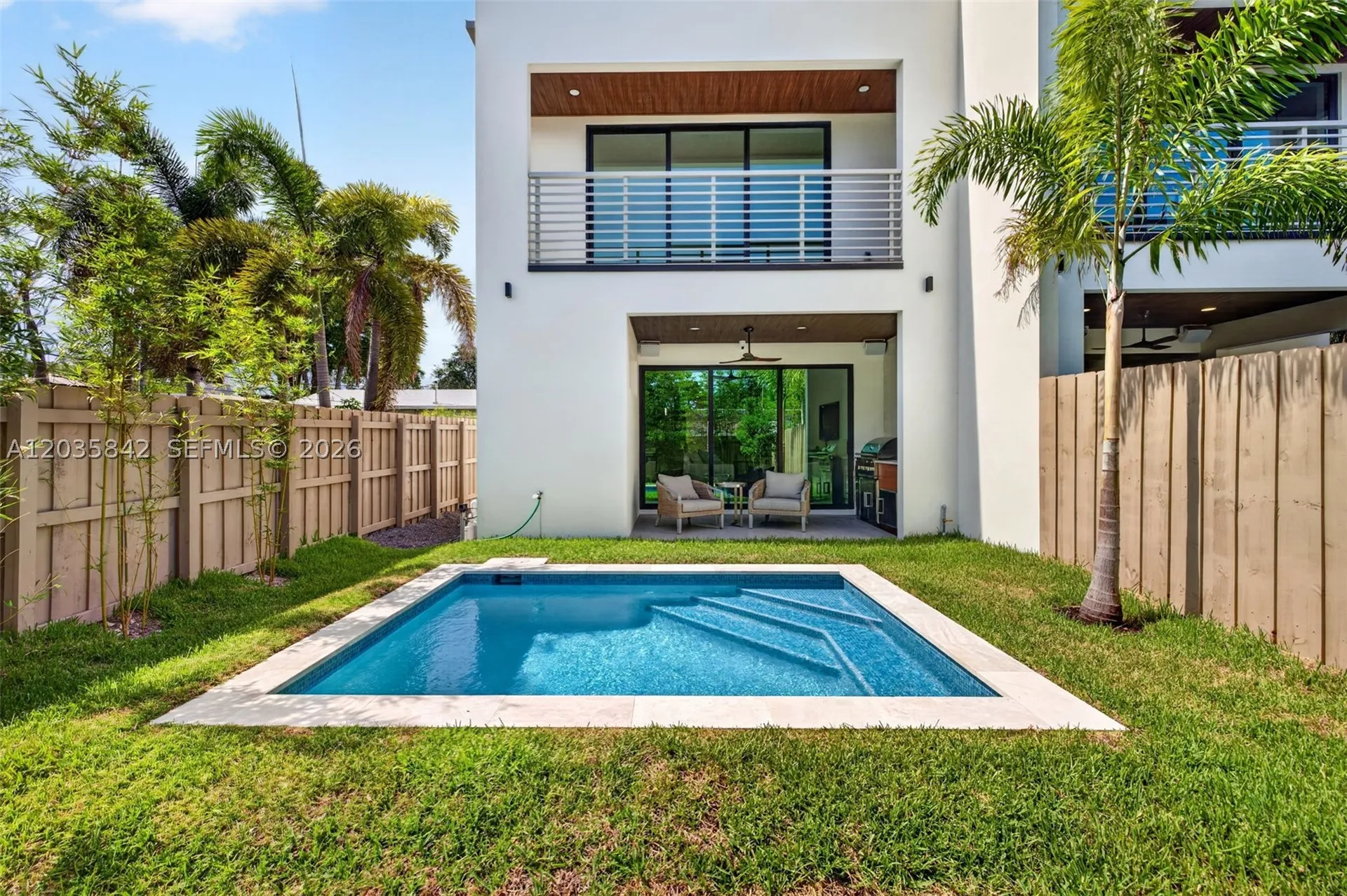 910 SE 13th Street Fort Lauderdale FL 33316