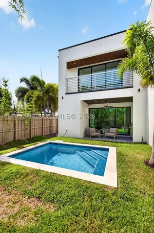 910 SE 13th Street Fort Lauderdale FL 33316