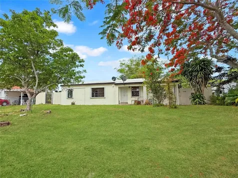 3390 SW 75th Avenue Miami FL 33155