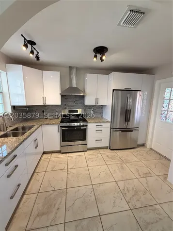 7751 NW 32nd Street Davie FL 33024