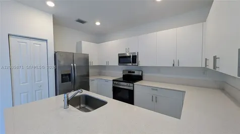 11811 SW 247 Terrace Homestead FL 33032