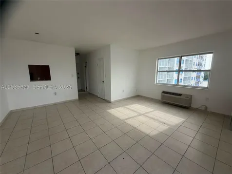 400 Kings Point Drive Sunny Isles Beach FL 33160