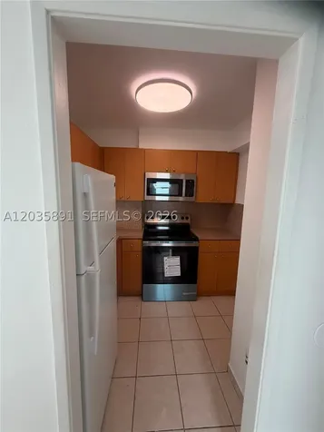 400 Kings Point Drive Sunny Isles Beach FL 33160