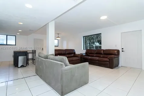 2729 SW 67th Avenue Miami FL 33155