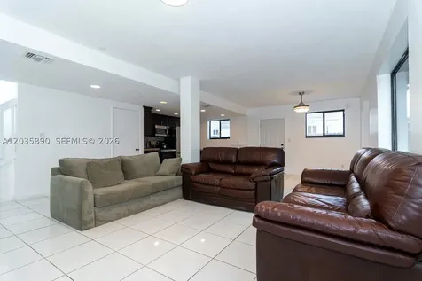 2729 SW 67th Avenue Miami FL 33155