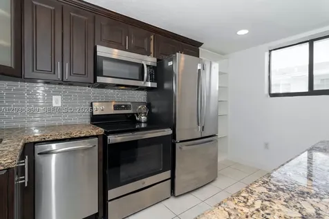 2729 SW 67th Avenue Miami FL 33155