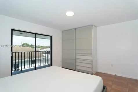 2729 SW 67th Avenue Miami FL 33155