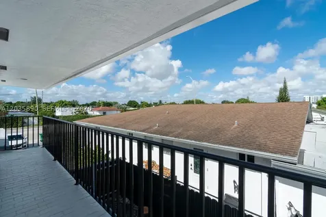 2729 SW 67th Avenue Miami FL 33155