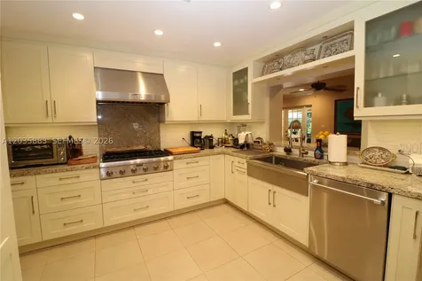 6160 SW 84th Street South Miami FL 33143