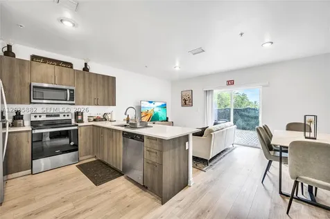 171 NW 158th Street Miami FL 33169