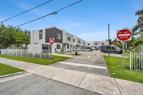171 NW 158th Street Miami FL 33169