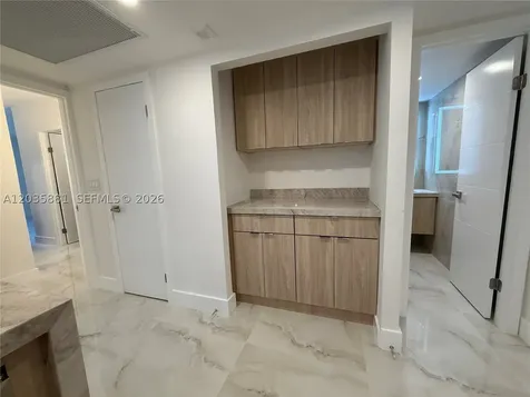 19390 Collins Avenue Sunny Isles Beach FL 33160