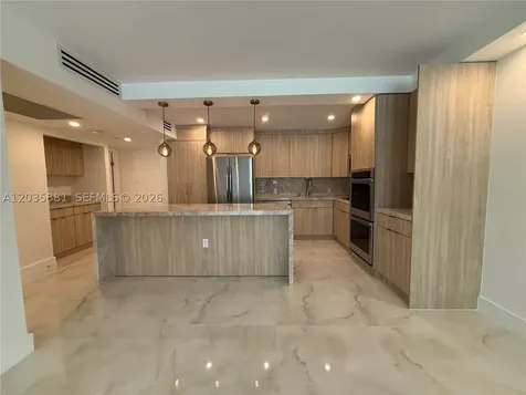 19390 Collins Avenue Sunny Isles Beach FL 33160