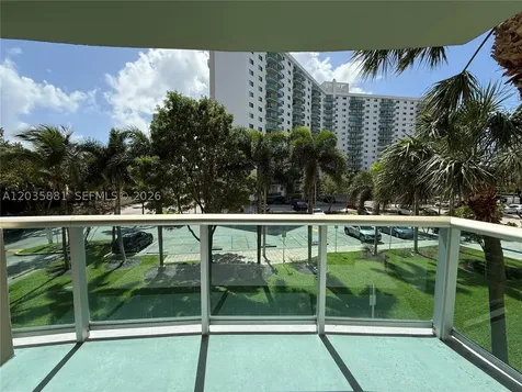 19390 Collins Avenue Sunny Isles Beach FL 33160