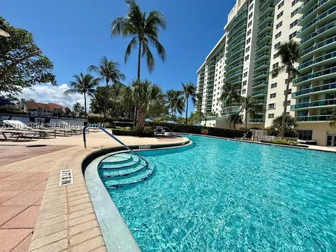 19390 Collins Avenue Sunny Isles Beach FL 33160