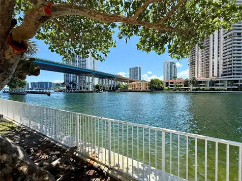 19390 Collins Avenue Sunny Isles Beach FL 33160