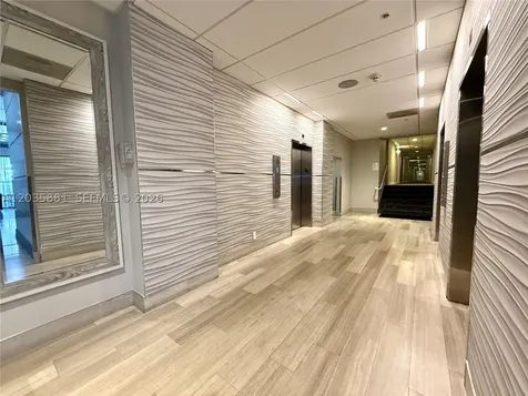 19390 Collins Avenue Sunny Isles Beach FL 33160