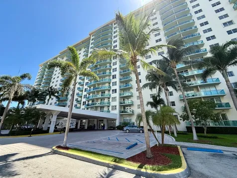 19390 Collins Avenue Sunny Isles Beach FL 33160