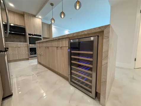 19390 Collins Avenue Sunny Isles Beach FL 33160