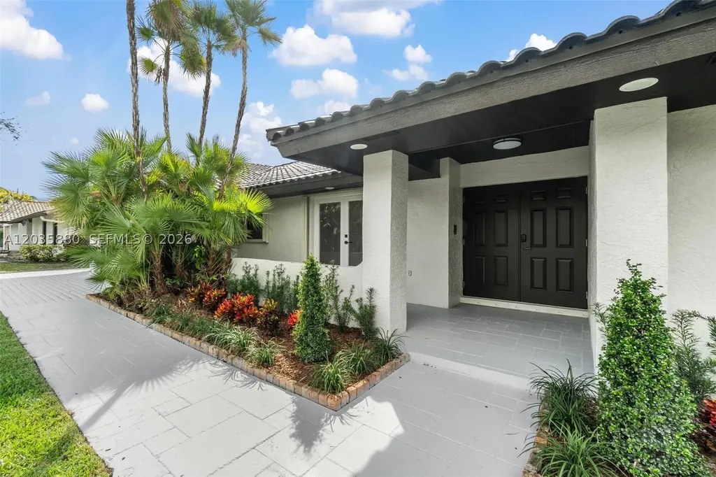 5254 NW 94th Doral Place Doral FL 33178