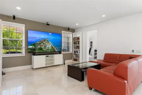 2505 Hunters Run Way Weston FL 33327