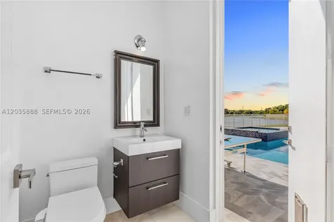 2505 Hunters Run Way Weston FL 33327