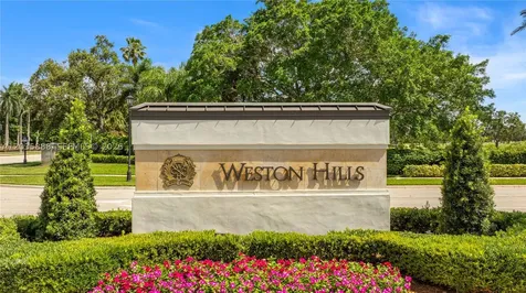 2505 Hunters Run Way Weston FL 33327