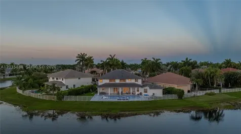 2505 Hunters Run Way Weston FL 33327