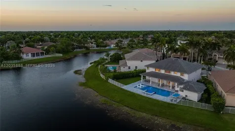 2505 Hunters Run Way Weston FL 33327