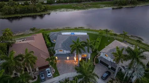 2505 Hunters Run Way Weston FL 33327