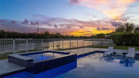 2505 Hunters Run Way Weston FL 33327