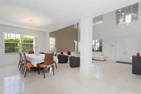 2505 Hunters Run Way Weston FL 33327
