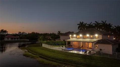 2505 Hunters Run Way Weston FL 33327