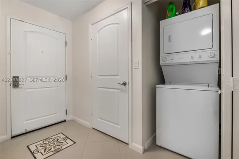 7375 SW 90th Street Miami FL 33156