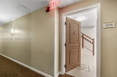 7375 SW 90th Street Miami FL 33156
