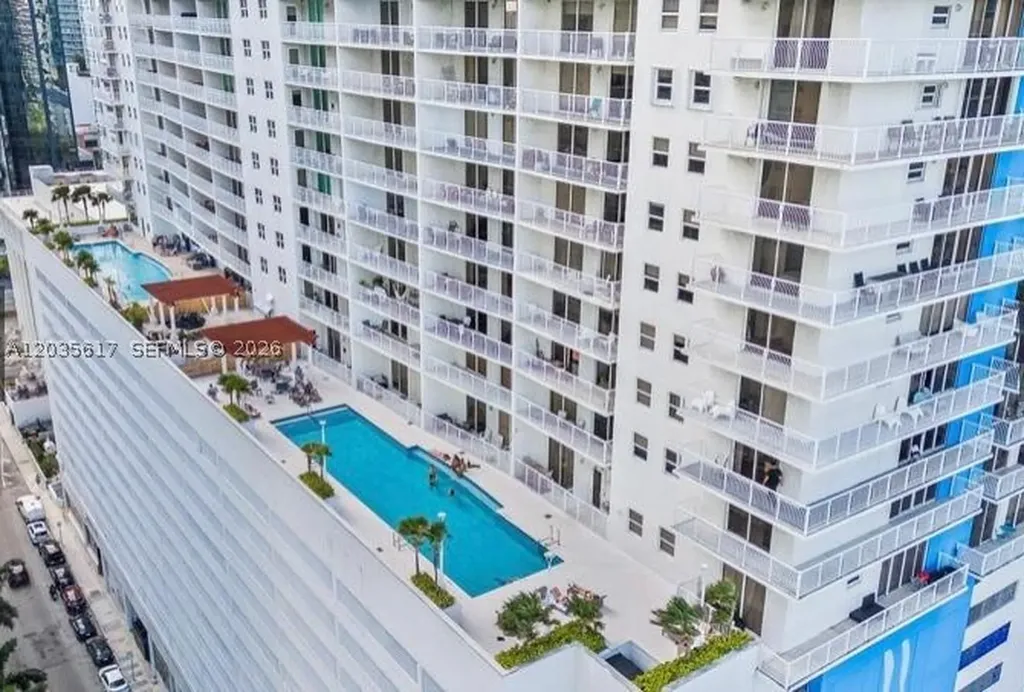 1200 Brickell Bay Drive Miami FL 33131