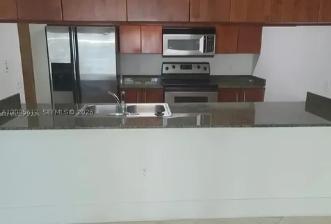 1200 Brickell Bay Drive Miami FL 33131