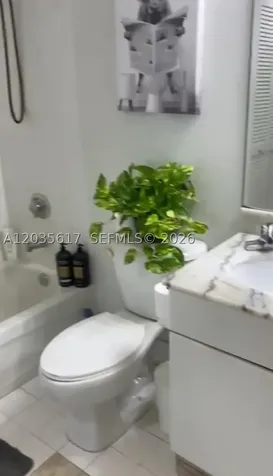 1200 Brickell Bay Drive Miami FL 33131