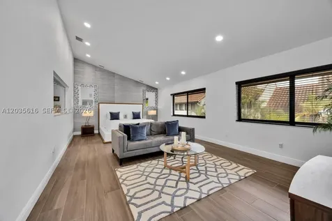 2000 S Bayshore Drive Miami FL 33133