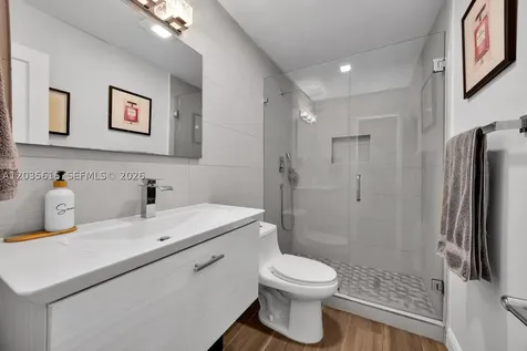 2000 S Bayshore Drive Miami FL 33133