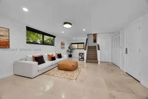 2000 S Bayshore Drive Miami FL 33133