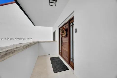 2000 S Bayshore Drive Miami FL 33133