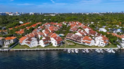 2000 S Bayshore Drive Miami FL 33133